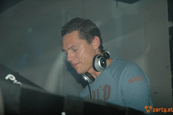 Tiesto 30.03.2007 Empire Linz - 