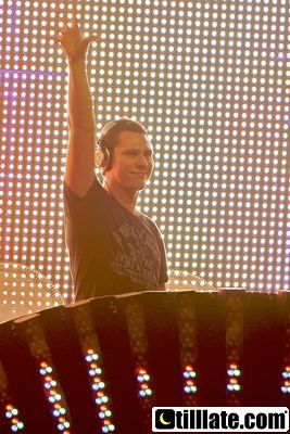 Tiesto at Privilege Ibiza 2008 - 