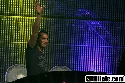 Tiesto at Privilege Ibiza 2008 - 