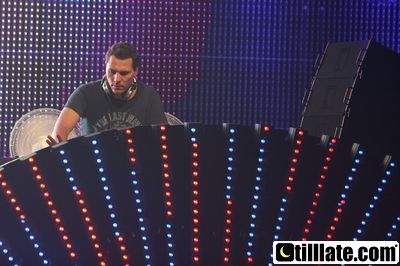 Tiesto at Privilege Ibiza 2008 - 