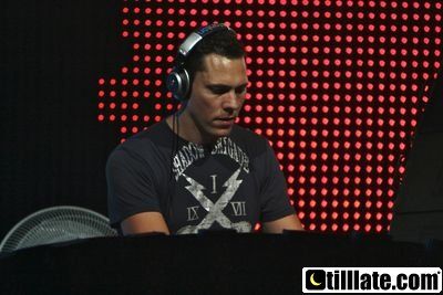 Tiesto at Privilege Ibiza 2008 - 