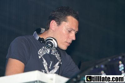 Tiesto at Privilege Ibiza 2008 - 