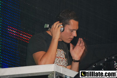 Tiesto 18-08-08 Privilege Ibiza - 