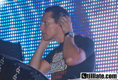 Tiesto 18-08-08 Privilege Ibiza - 