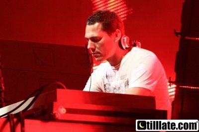 Tiesto 25-August 08 Privilege - 