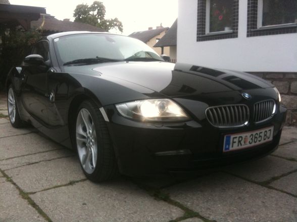 BMW Z4 3.0si Coupe - 