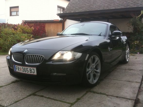 BMW Z4 3.0si Coupe - 