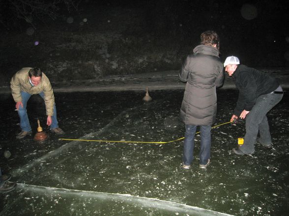 Eisstockschießen beim scharti - 