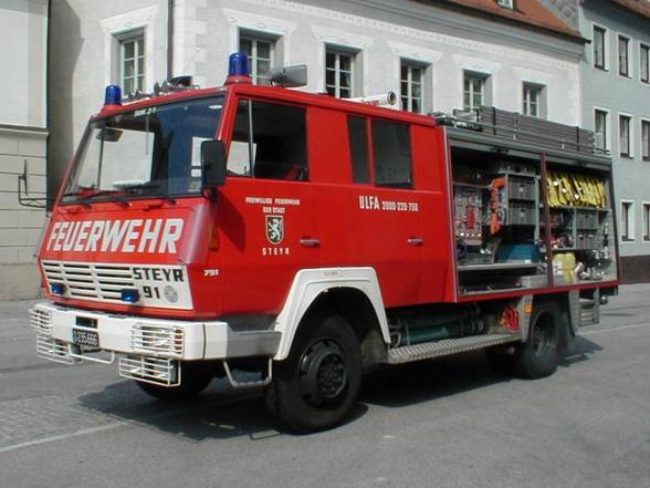 FF-Steyr (Löschzug II) - 