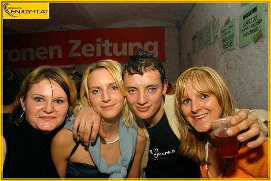 Weekends 2005 - 