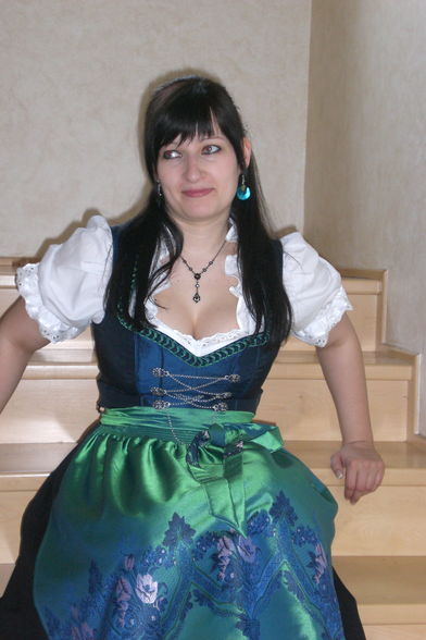 Dirndl - 