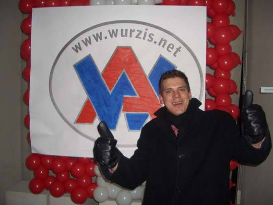 www.wurzis.net - Weihnachtsfeier 2005 - 