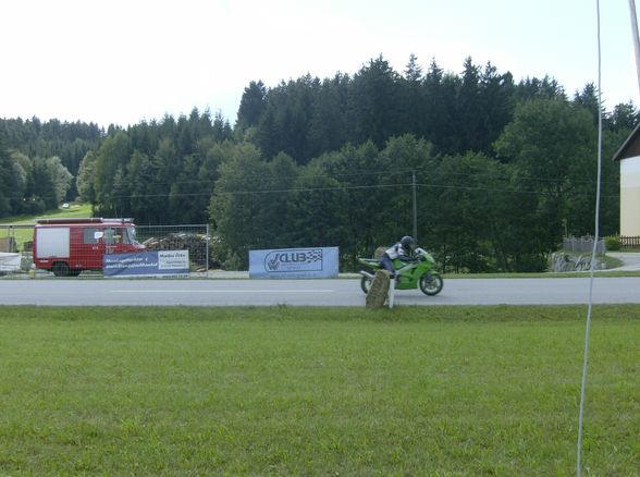 Race Day '09 - 