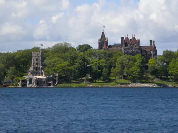 Niagara Falls, 1000 Islands - 