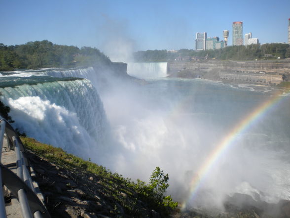 Niagara Falls, 1000 Islands - 