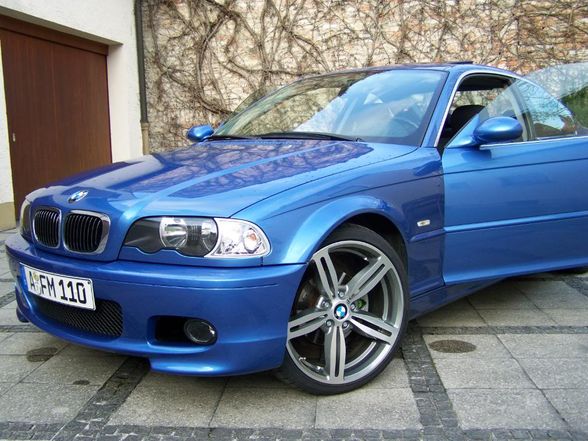 BMW 323ci e46 - 