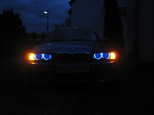 BMW 323ci e46 - 