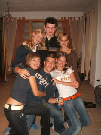 Überraschungsparty beim Kevin - 