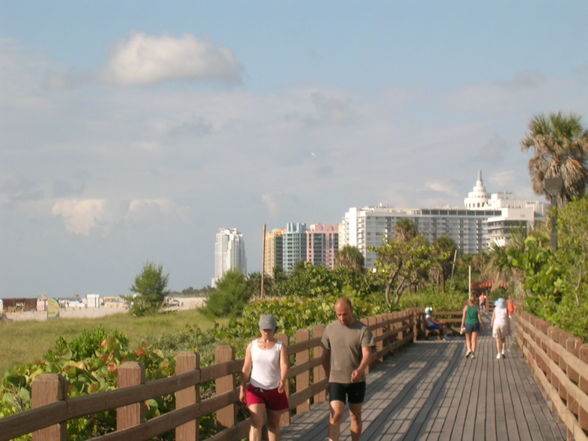 MIAMI BEACH  - 