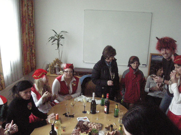Faschingsdienstag 09 - 