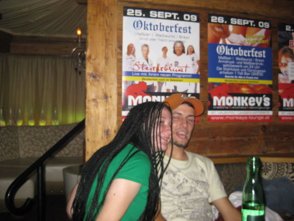 Oktoberfest im Monkeys Tag 1 - 