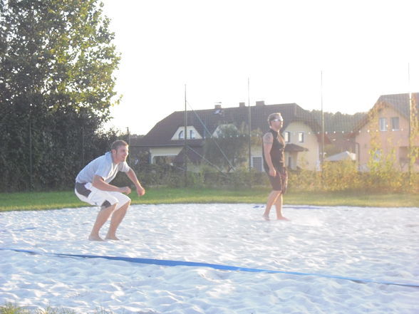 Volleyball und Rastplatz  - 