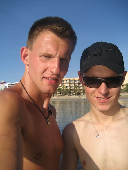 2 Guys @ Ibiza - 