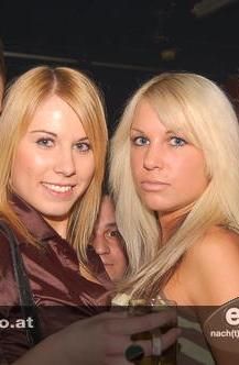 Mei Cousine und i *bussi* - 