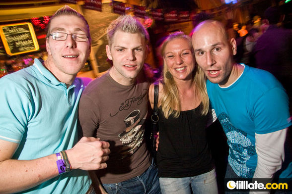 VIP LOUGE 21.11.2009 - 