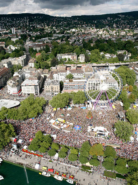 Streetparade 2006 - Zürich Teil 3 - 