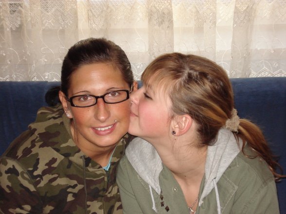 Sisterherz & ME - 