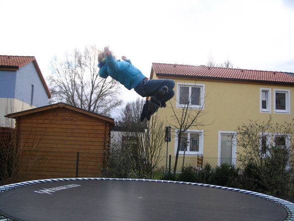 Am Trampolin - 