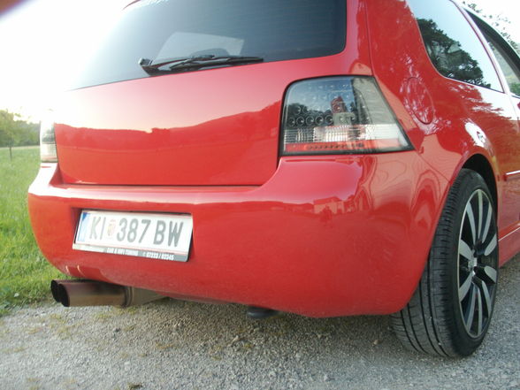 GLOF 4 GTI - 