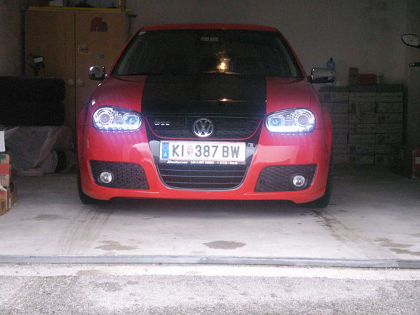 GLOF 4 GTI - 