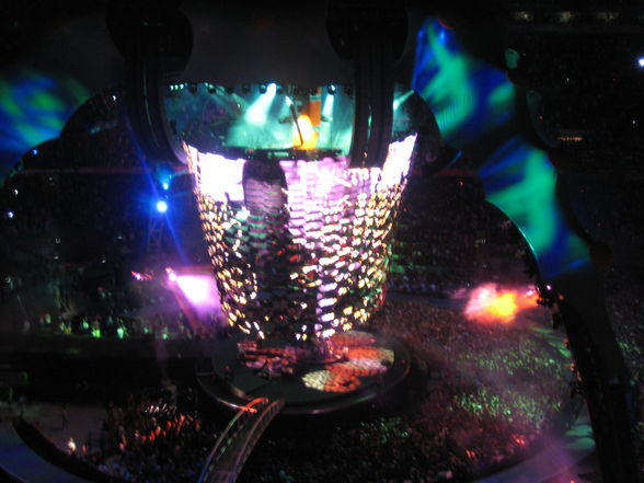 U2 - Konzert in Barcelona 2009 - 