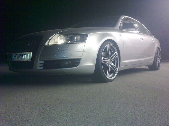 Audi A6 - 