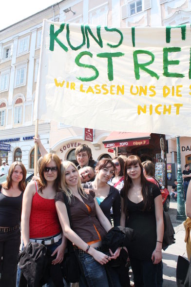 STREIK! - 