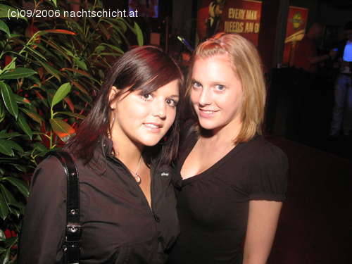 >>>@nachtschicht d3luXe<< - 