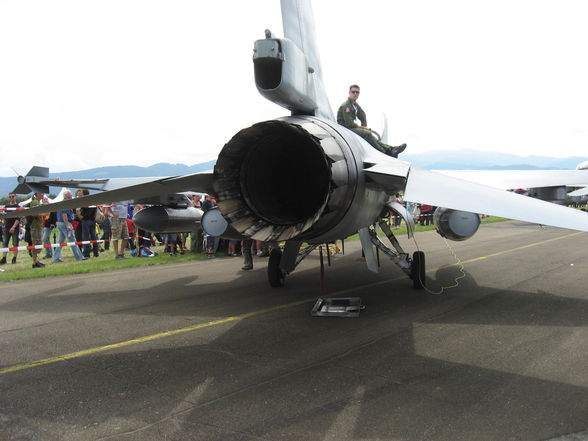 Airpower 09 - 