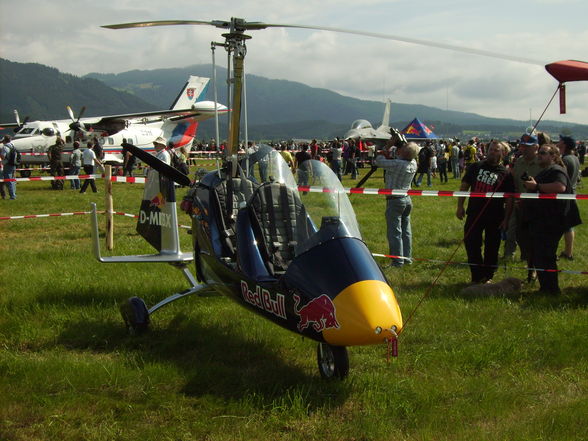 AirPower 09 - 