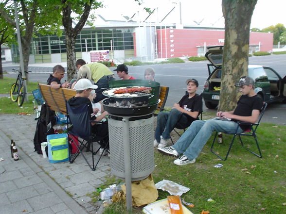 Grillen im Stadion - 