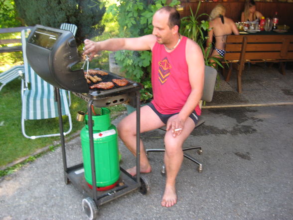 Grill beim Knutsch  - 