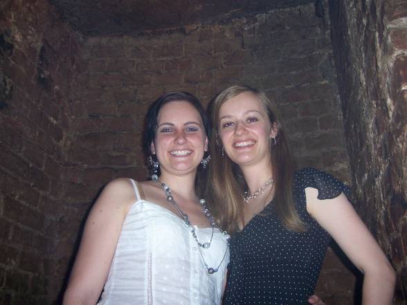 Sponsionsfeier Judith & Karina 2006 - 