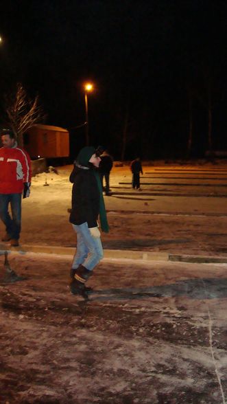 Eisstockschießen mit Friends - 