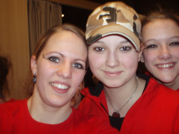 ~unser erster gemeinsamer Sportlerball - 