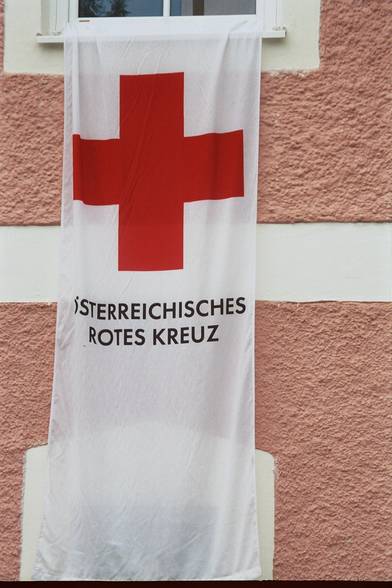 ROTES KREUZ - 