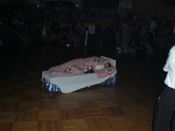 HLW BALL 2008 - 