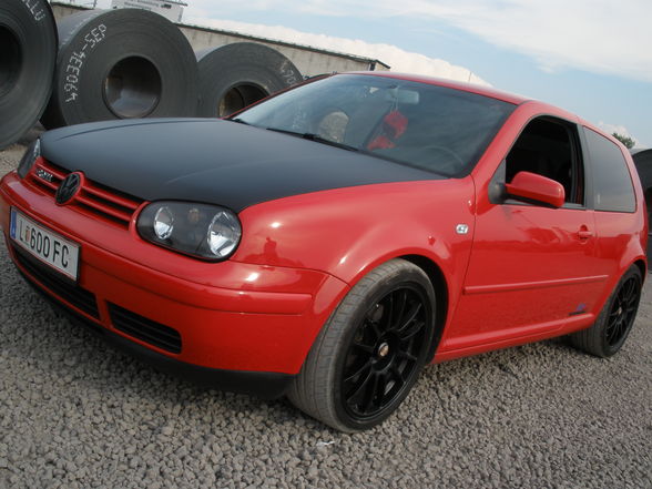 R GTI - 