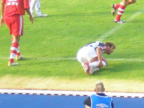 LASK Linz vs. Bayern München - 