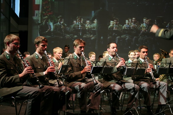 Militärmusik OÖ on tour - 